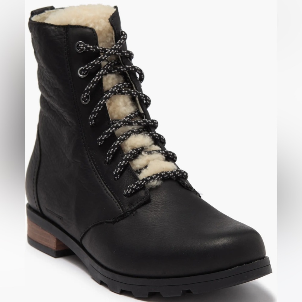 Sorel Emelie Genuine Shearling Short Lace Up Boot